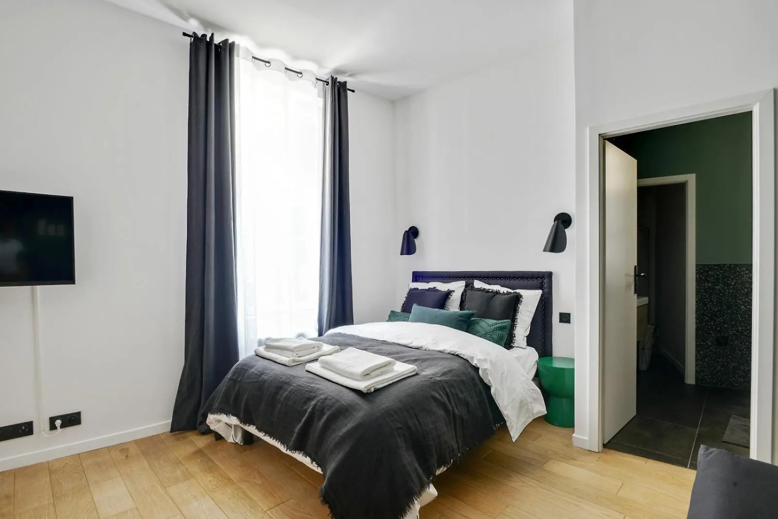 124 Beata - Superbe A Apartament *
